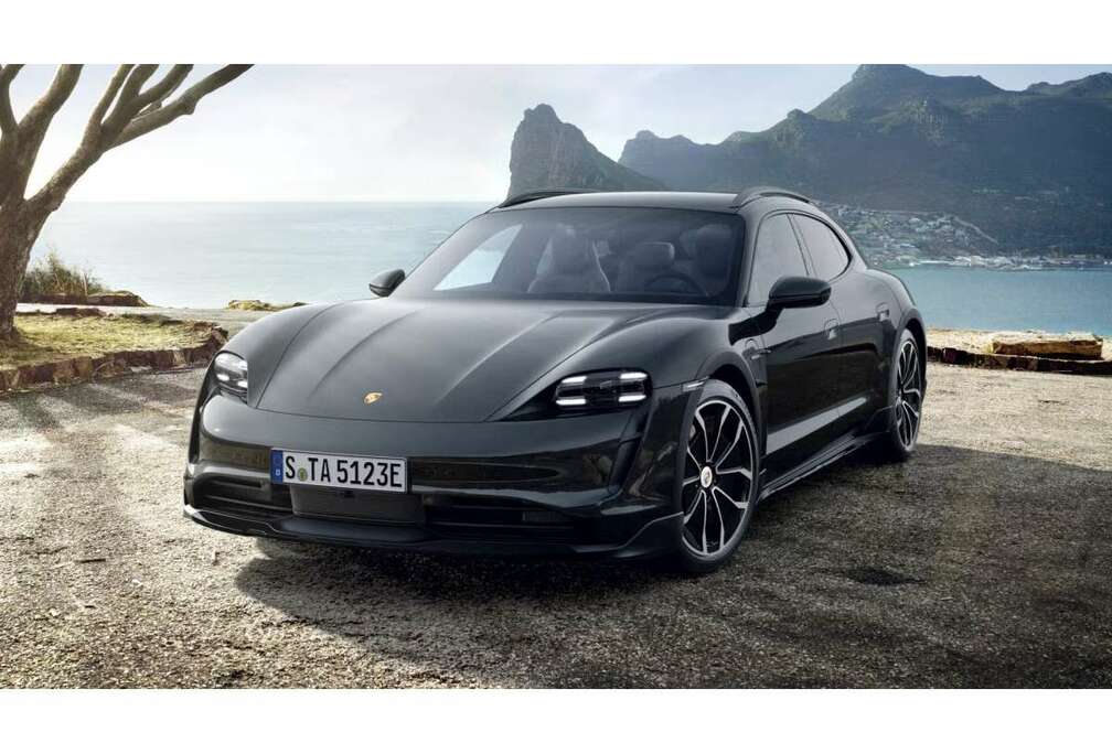 Porsche 4S Cross Turismo