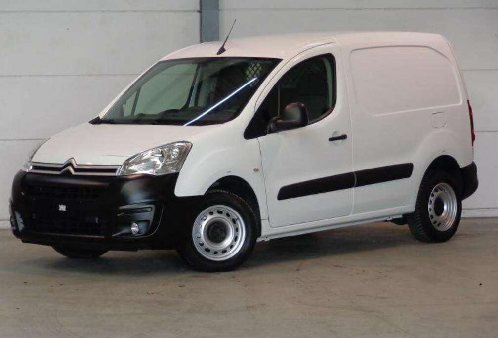 Citroen 1.6HDi 2places - GPS - Clim