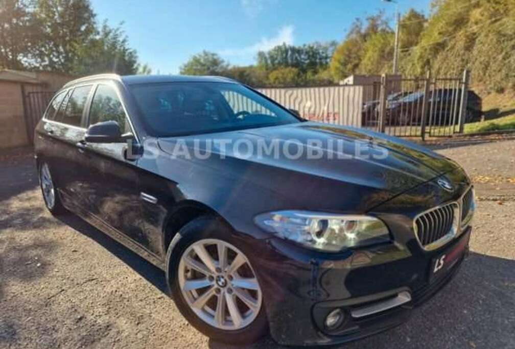 BMW Touring dA*facelift*boiteAuto*Navi*Eu6b