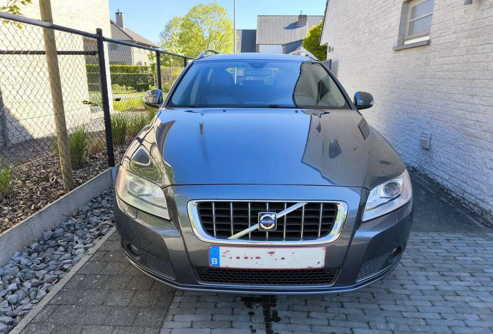 Volvo V70 2.0 D Summum