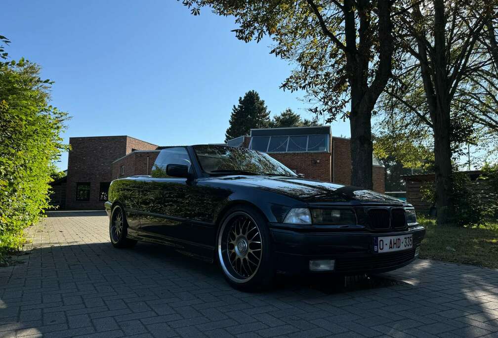 BMW i 24v e36*hardtop*m3 stoelen*auto*usb*18*oldt