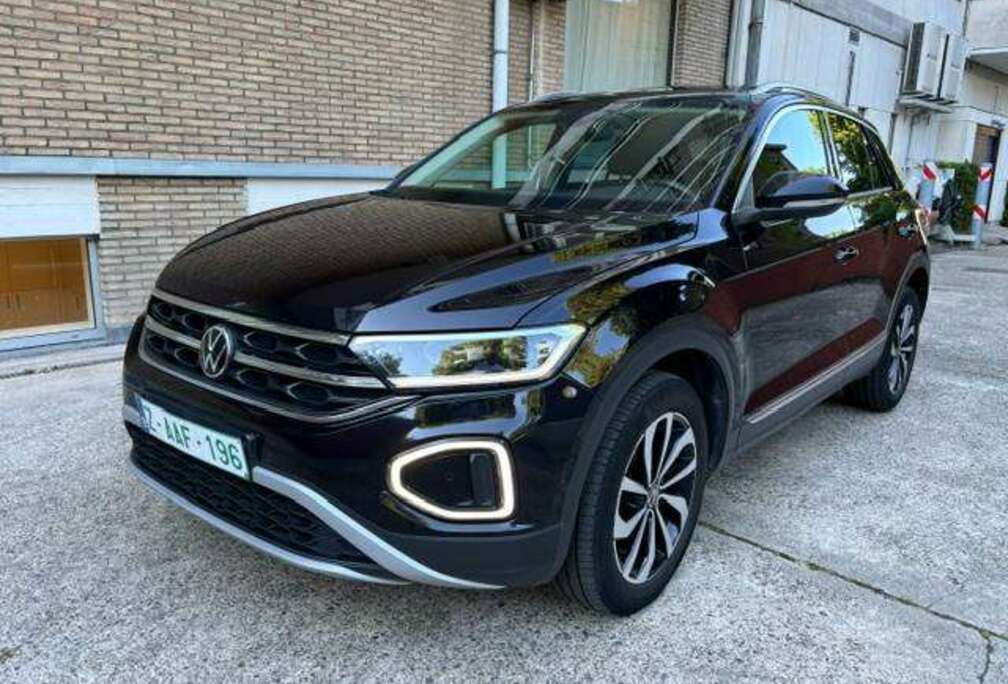Volkswagen 1.5 TSI Business Uitv. - Pano / Automatic ...22.500 E 2022