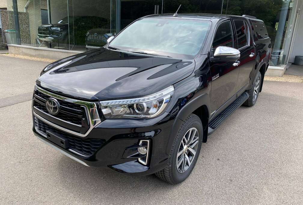 Toyota 2.4 D-4D 4WD Invincible