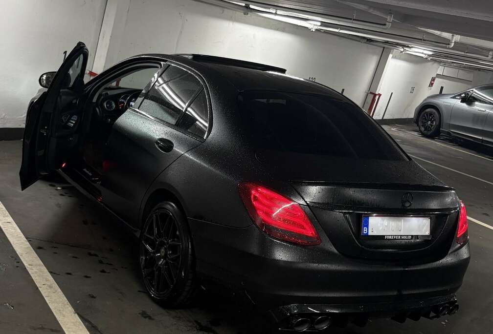 Mercedes-Benz