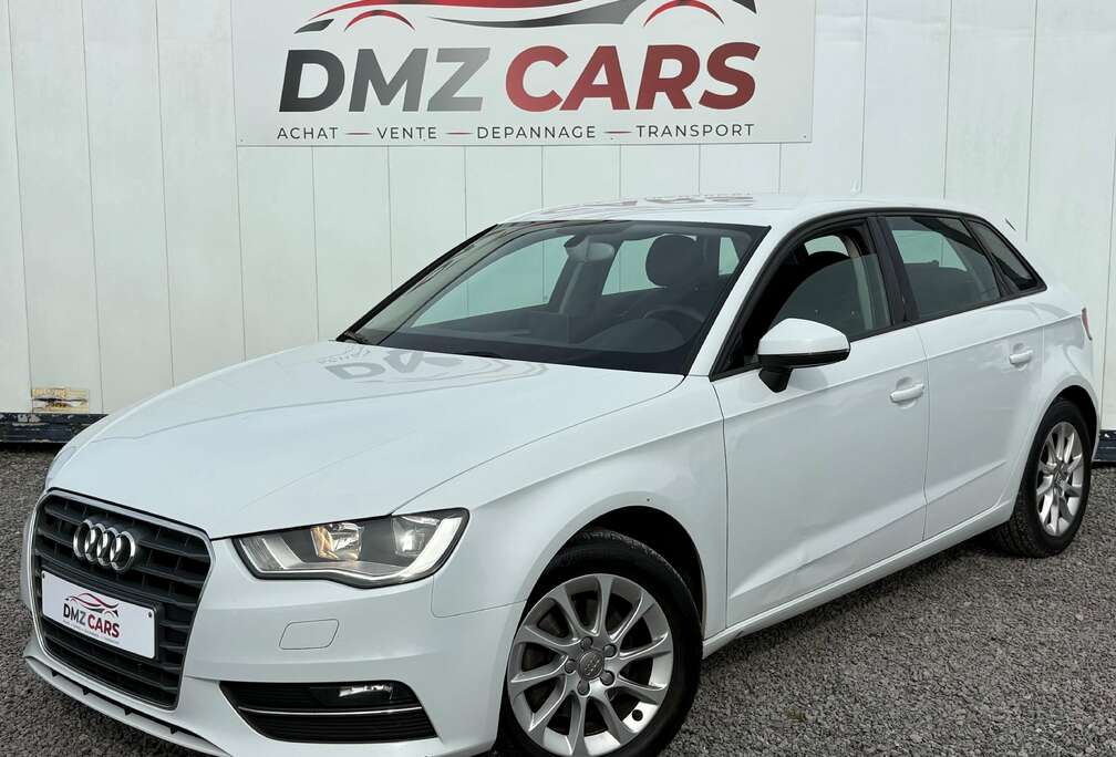 Audi A3 Sportback 1.6 TDi / 5 Portes / MARCHAND ou EXPORT