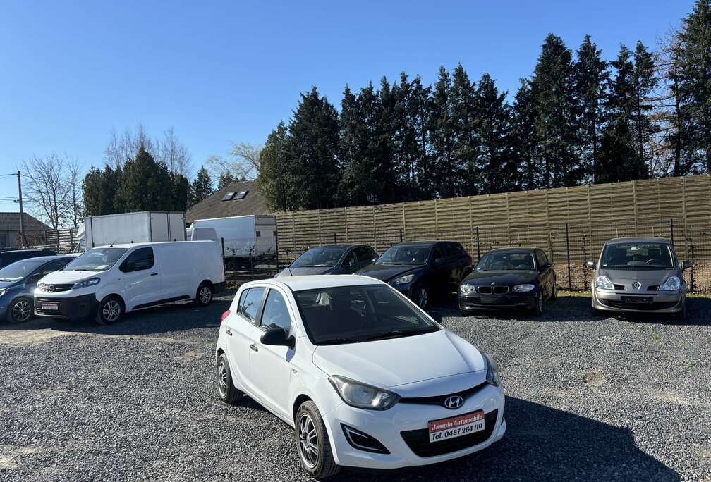 Hyundai 1.2i 84CV*5PORTES*CARNET COMPLET*GARANTIE 12MOIS*
