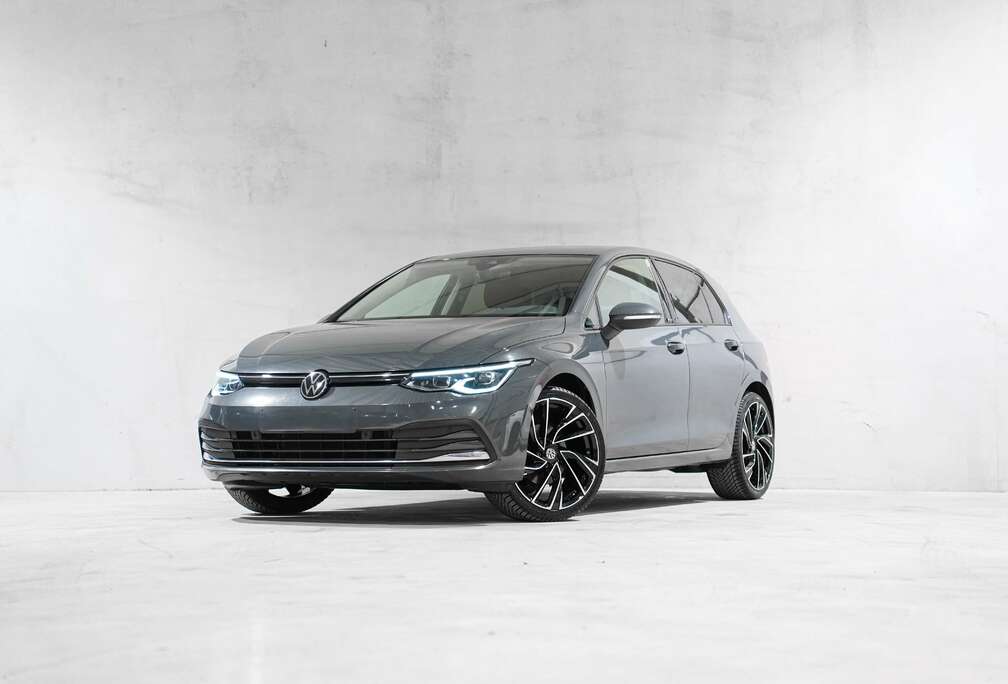 Volkswagen  AUTO  19\' R-LINE  APPLE CARPLAY  TVA