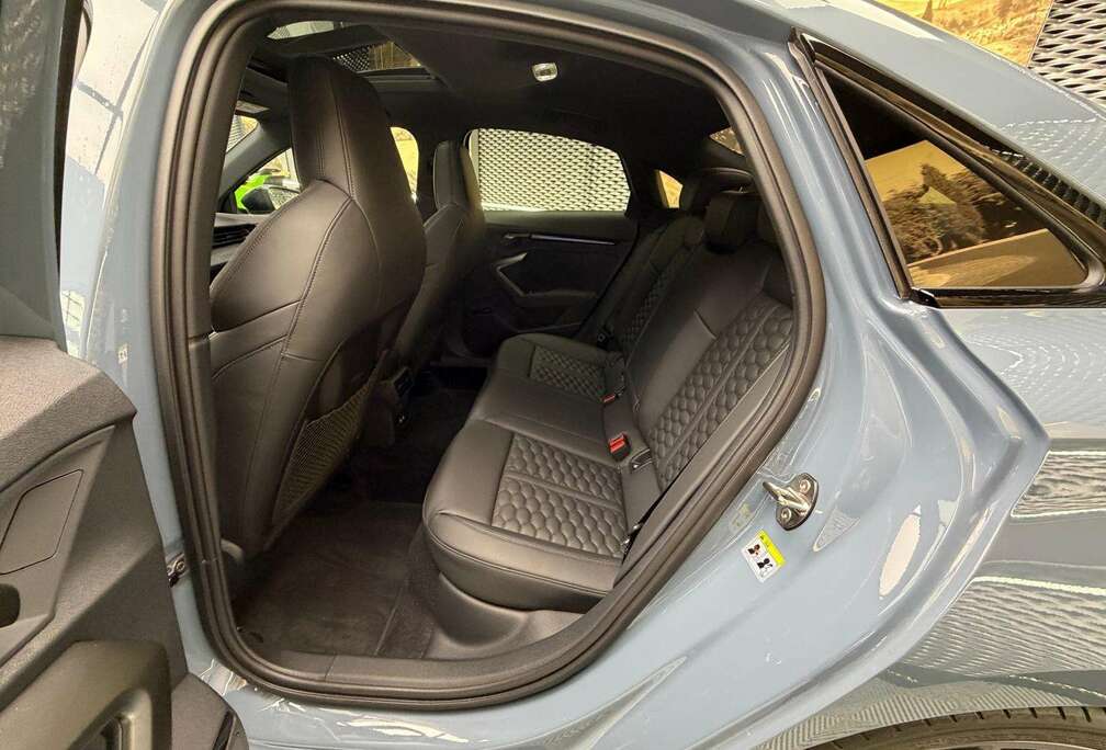 Audi 2026 Limo Pano Sonos LED Matrix ACC HUD