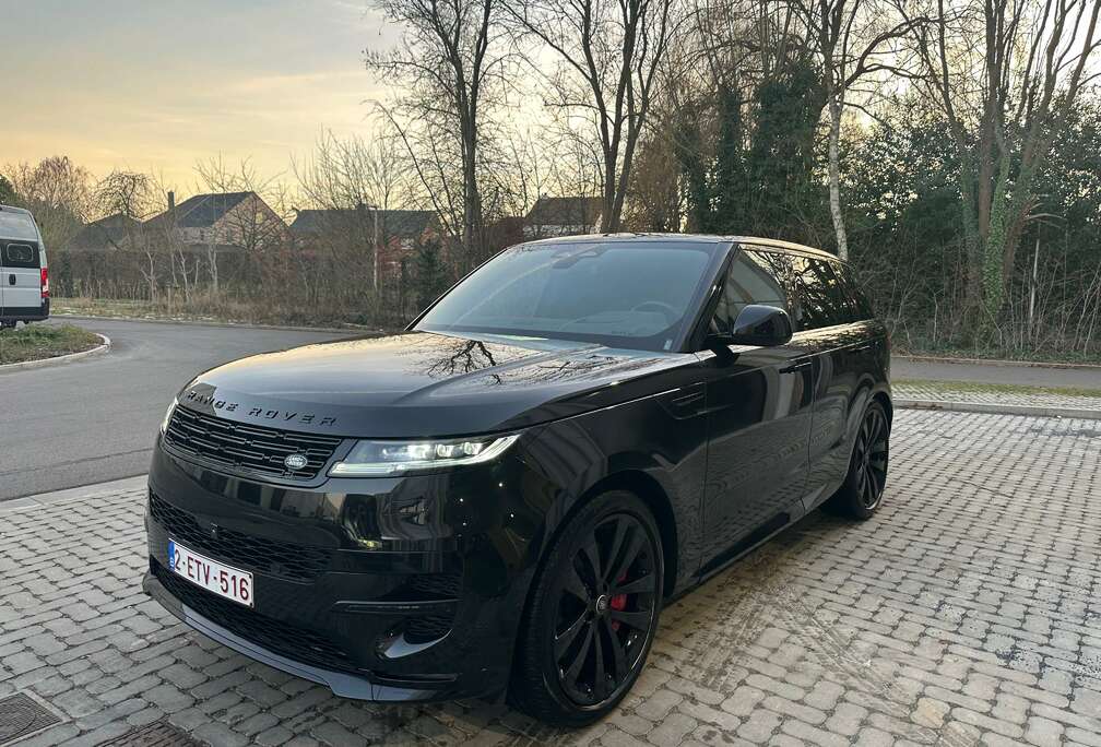 Land Rover Range Rover Sport P460e Hybrid Dynamic SE