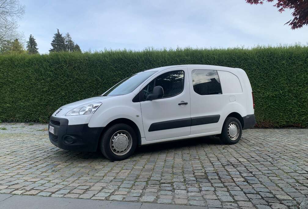 Peugeot 1.6 HDi L2 Long Chassis *Lichte Vracht*