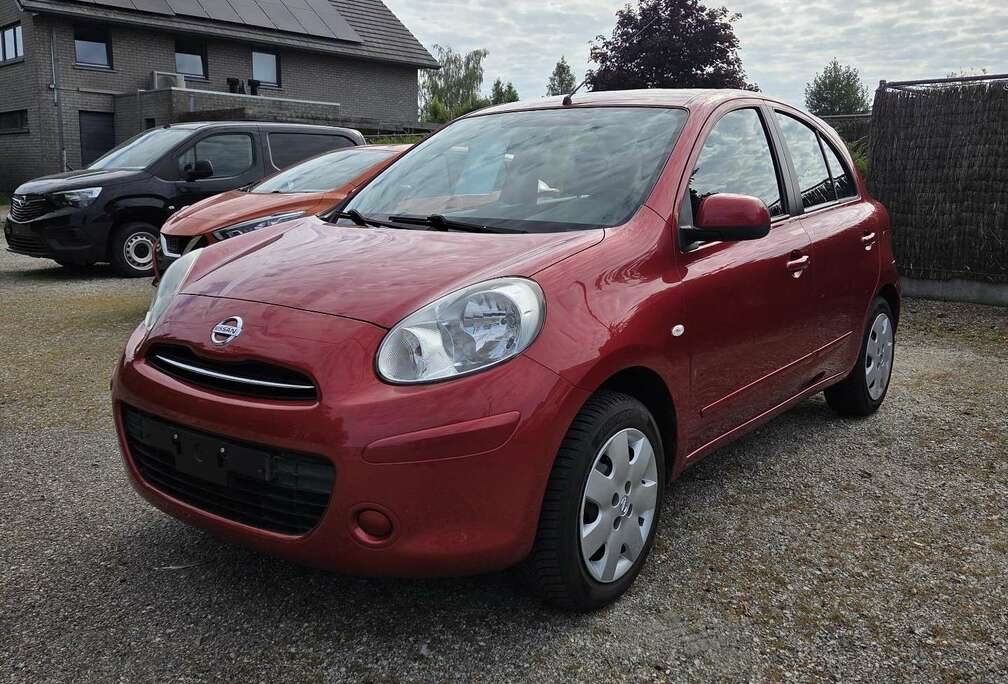 Nissan 1.2i Acenta CVT