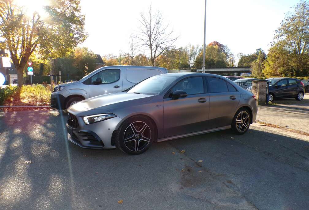 Mercedes-Benz A 180 d 8G-DCT AMG Line BERLINE 1ste eigenaar