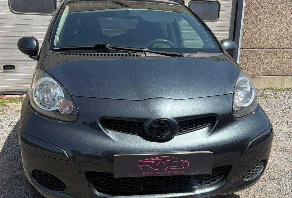 Toyota Aygo 1.0i