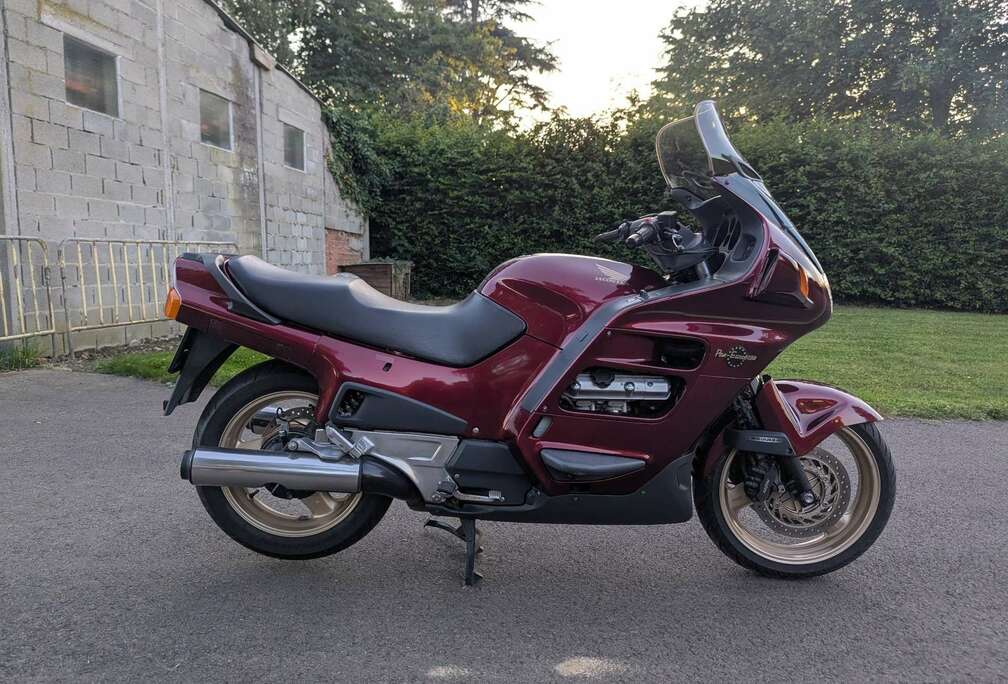 Honda pan European st1100