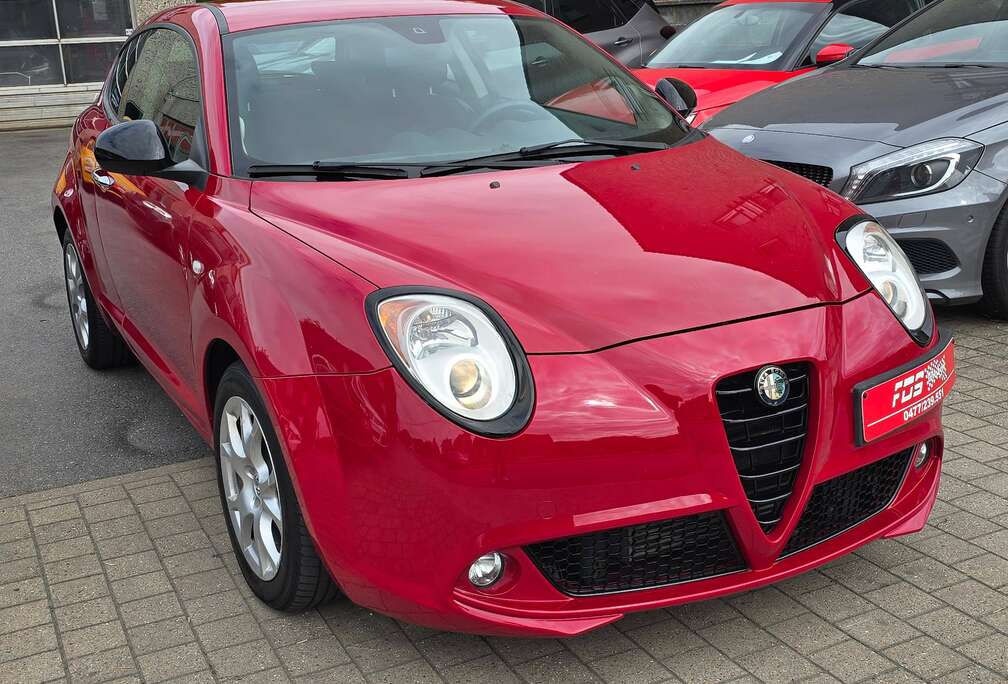 Alfa Romeo Mito 1.3 JTD M Distinctive AVEC DNA EN SUPERBE ETAT AVEC HISTORIQUE COMPLET GARANTIE 1AN