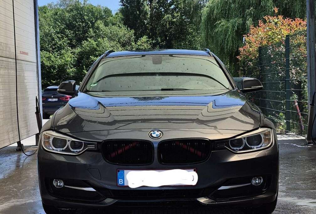 BMW 316d Touring Sport Line
