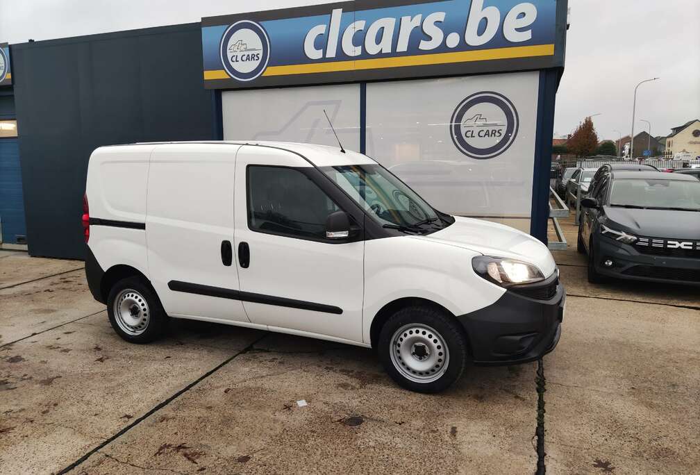 Fiat 1.4Benzine/120Pk/3plaatsen/Airco/10661Ex