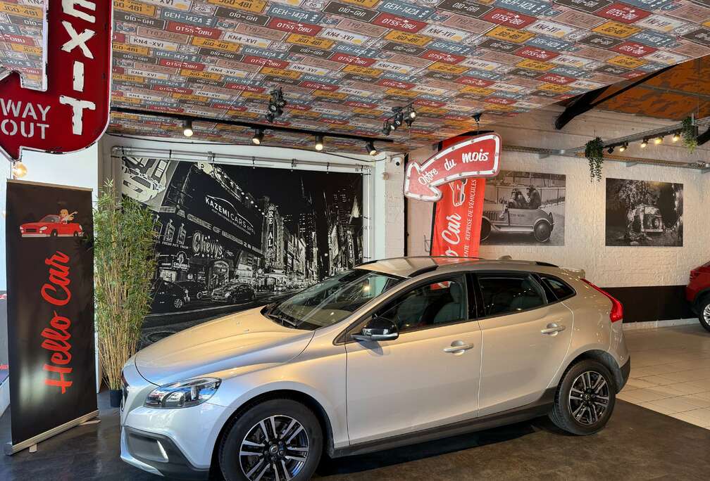 Volvo * 2.0 T3 * CARNET * SIEGES CHAUFFANTS *GPS* JANTES