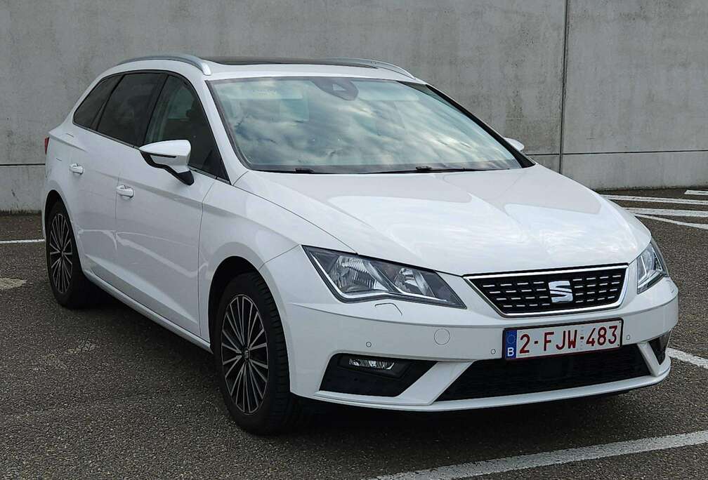 SEAT Leon ST 1.4 TSI ACT Xcellence, zetelverwarming, panorama
