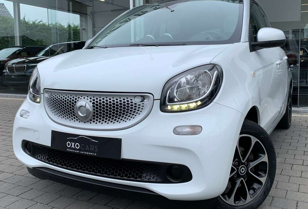 Smart 1.0i PASSION / TOIT PANO / CLIM AUTO / CRUISE / BLUETOOTH / GARANTIE