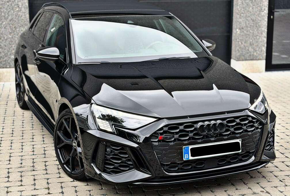 Audi Sportback/Full Black/Pano/Matrix LED/1J garantie