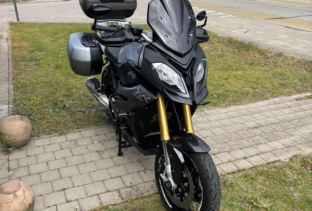 BMW S1000Xr