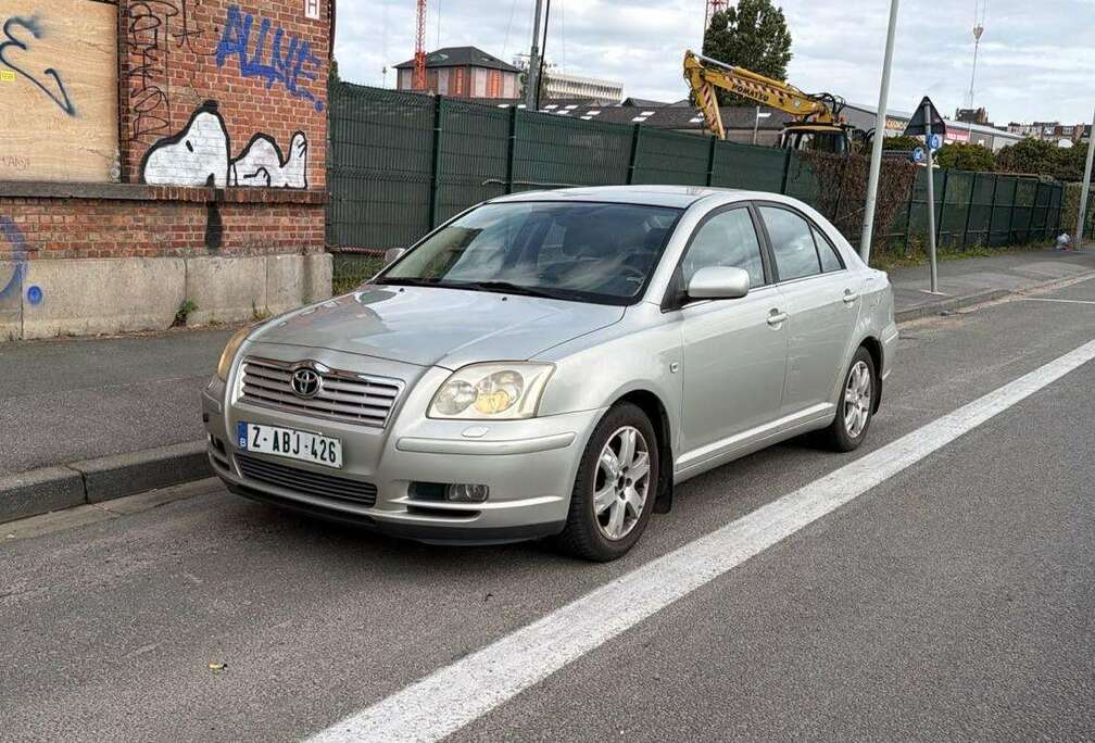 Toyota 1.8i 16v Linea Sol