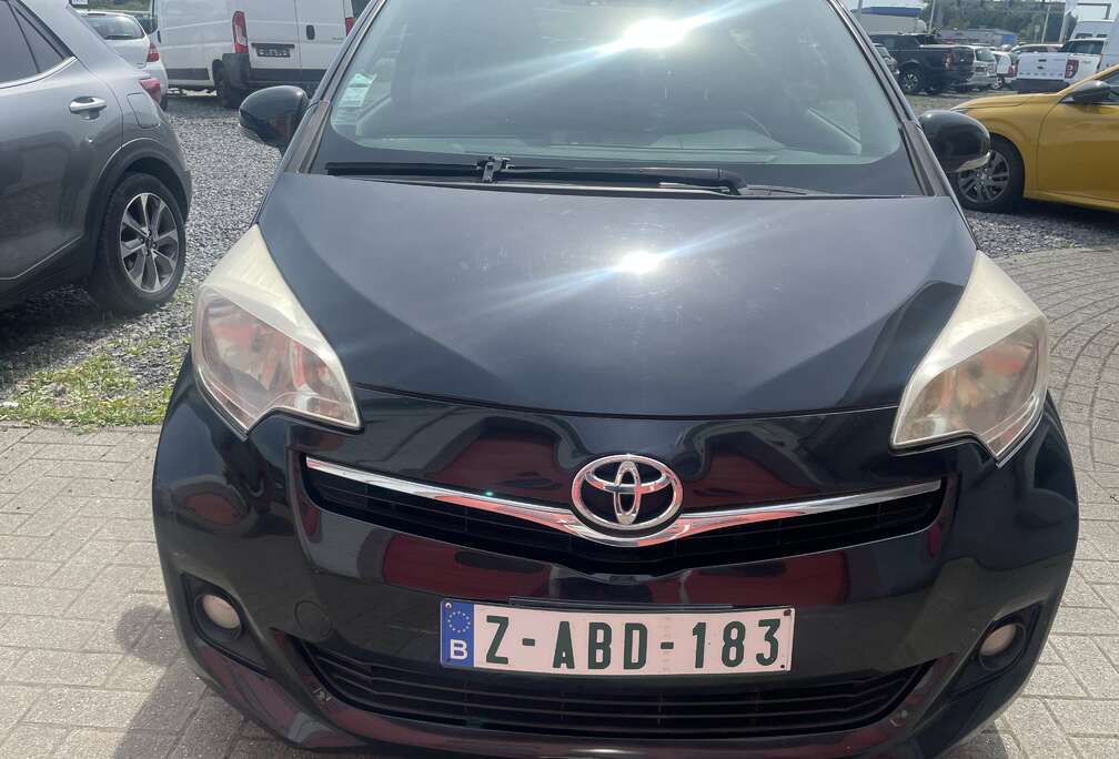 Toyota Verso S 1.4 D-4D Sol MMT