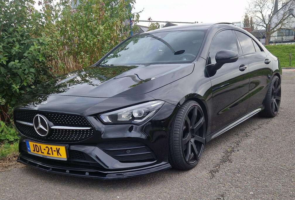 Mercedes-Benz CLA 180 Prem. Plus AMG LINE / Pano / sterrenhemel
