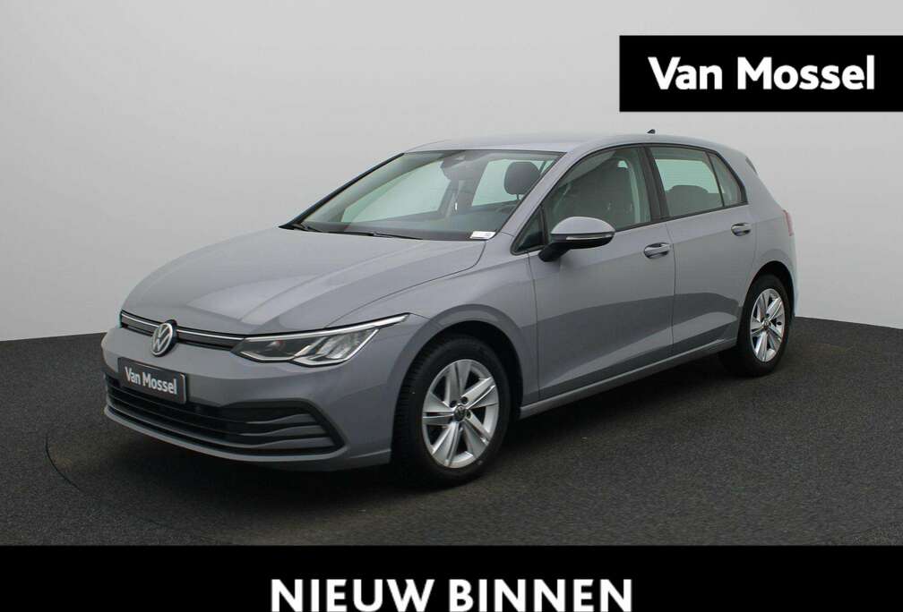 Volkswagen VIII 1.5 TSI Life CARPLAY  ZETELVERWARMING  SFEE