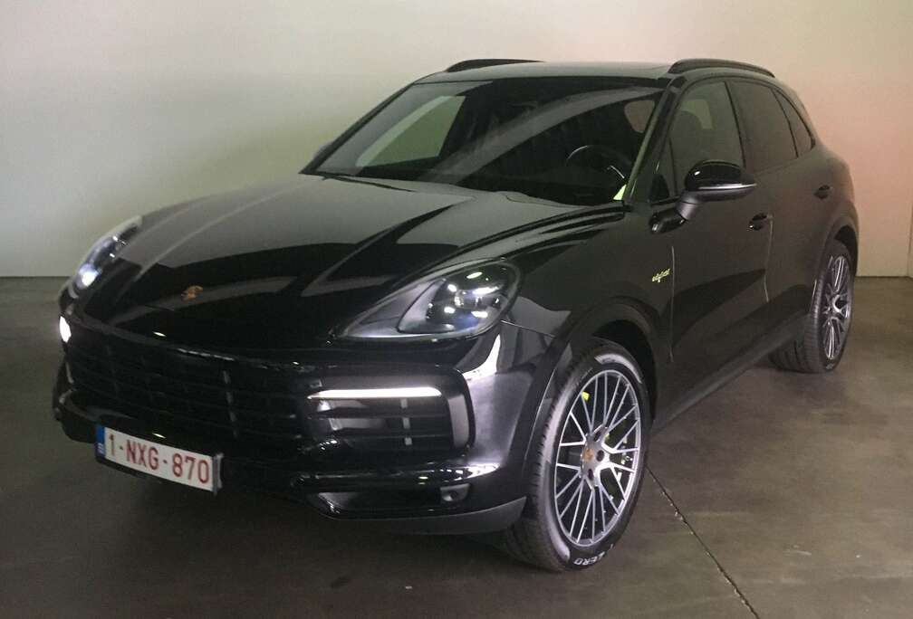 Porsche Cayenne S E-Hybrid Platinum Edition