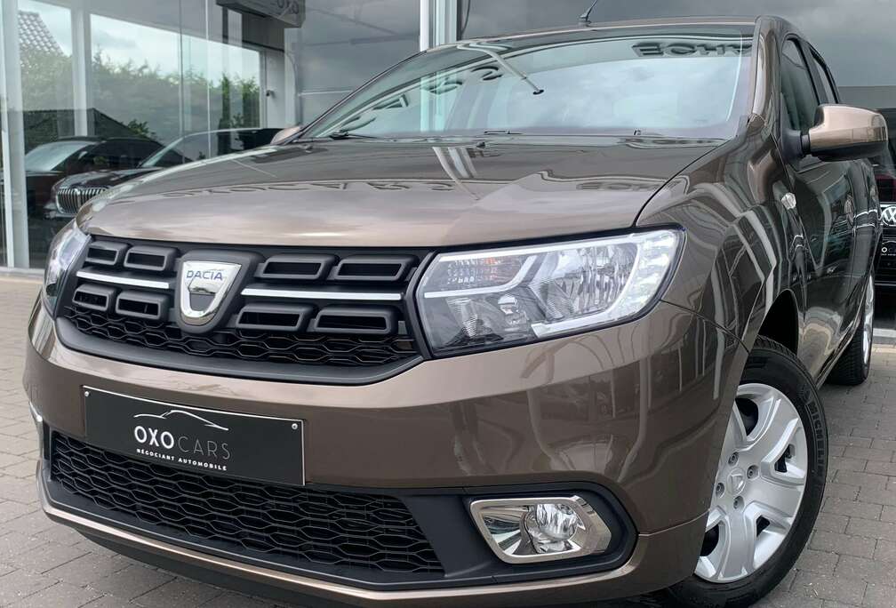Dacia 0.9 TCe 90 CV /  Boite Automatique / Airco / Bluetooth / Radar De Recul / LED / Faible KM / ÉTAT NEUF / GARANTIE
