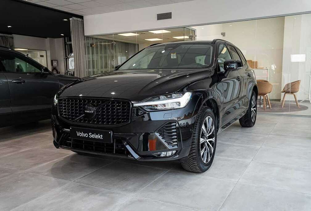 Volvo Plus, B4 Mild Hybrid, Diesel, Dark