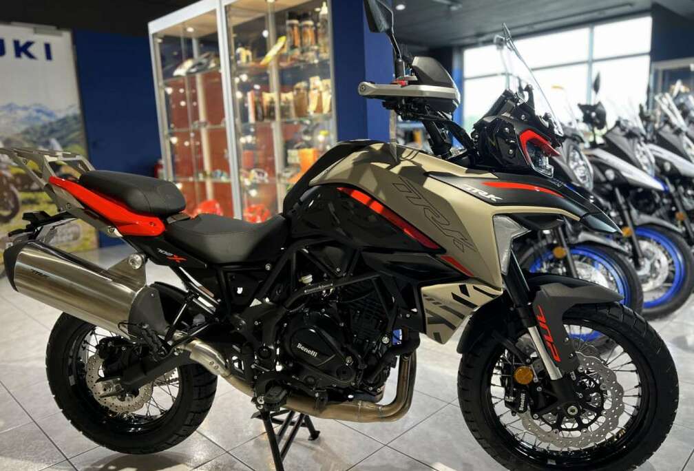 TRK 702 X