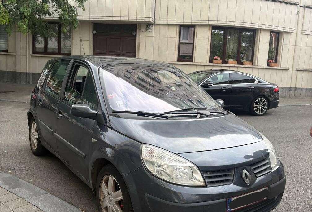 Renault 1.6i 16v Authentique Confort