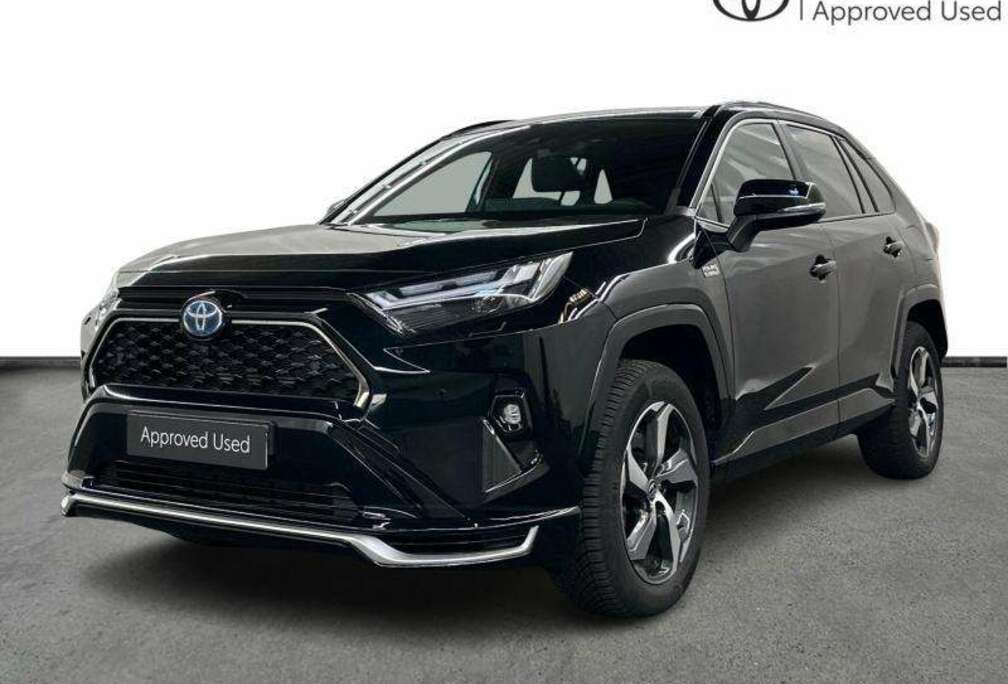 Toyota Premium Plus PHEV AWD