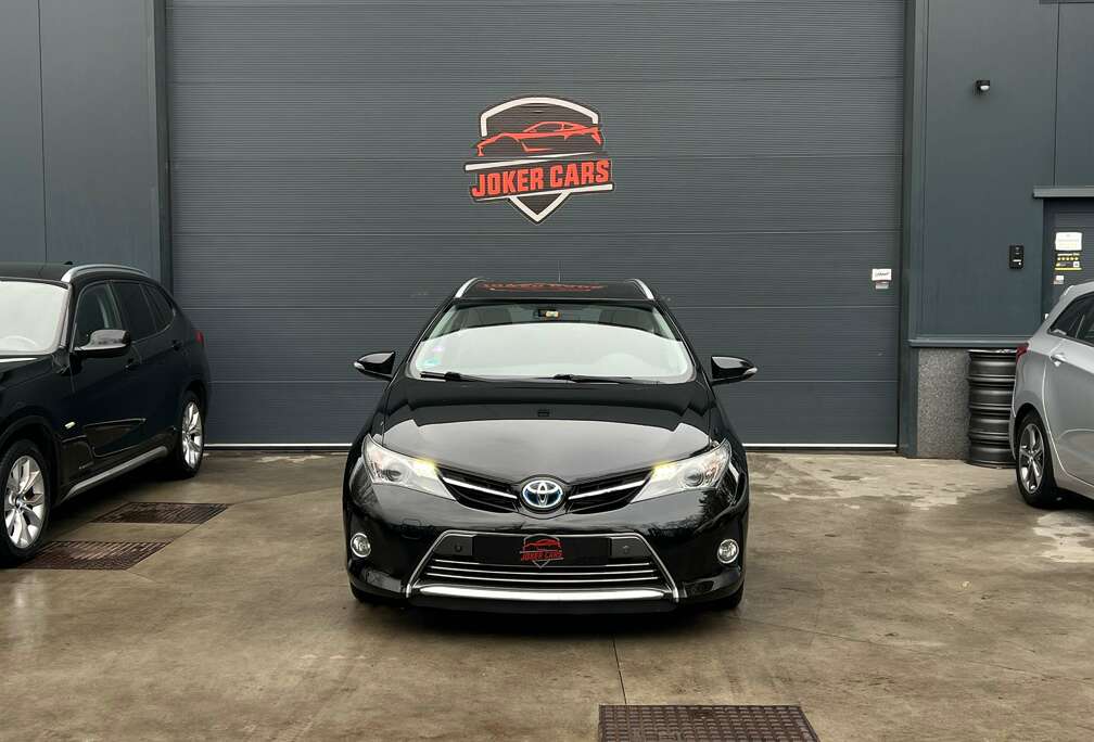 Toyota 1.8HYBRID Automaat  Navi  Trekhaak