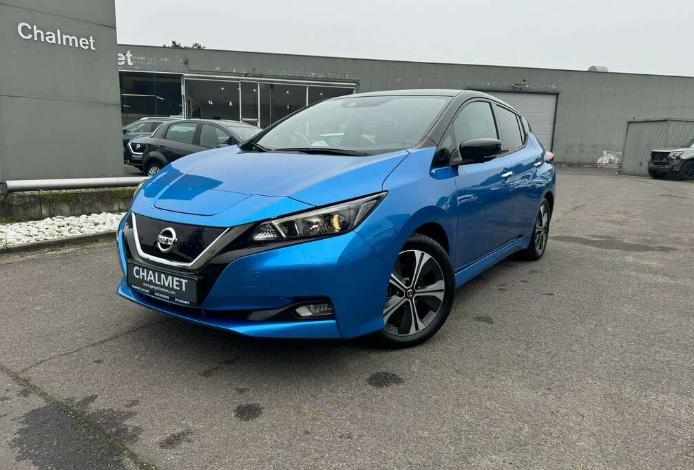 Nissan 40 kWh N-Connecta (EU6.2) + 2 Tone + Pro pilot