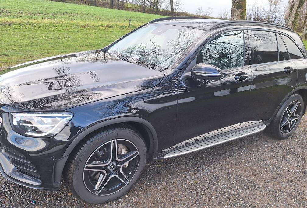Mercedes-Benz GLC 200 4-Matic - AMG - Toit panoramique