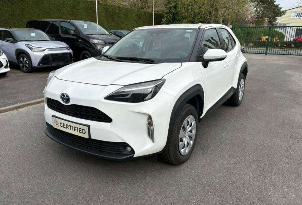 Toyota HEV 2WD CVT Dynamic