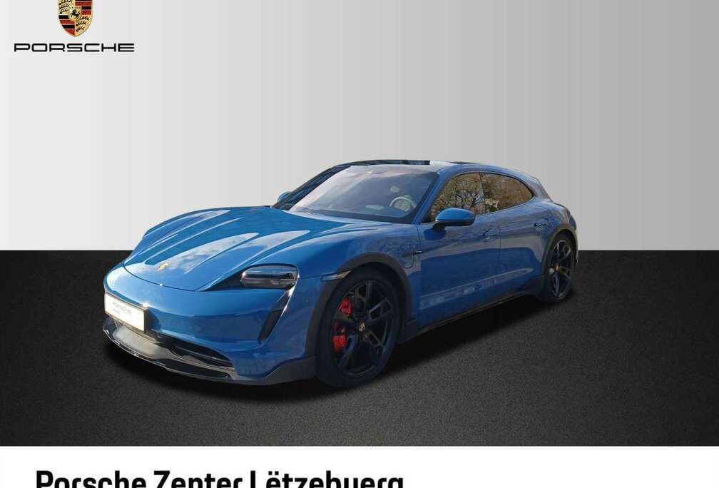 Porsche 4S Cross Turismo