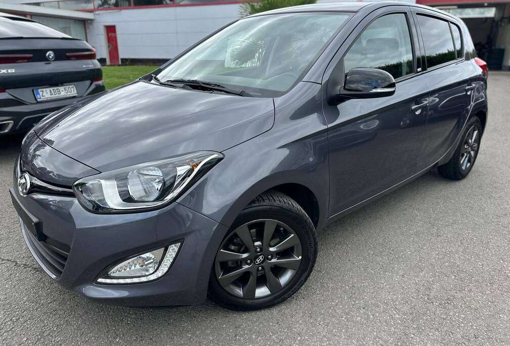 Hyundai i20 1.2i Blackline