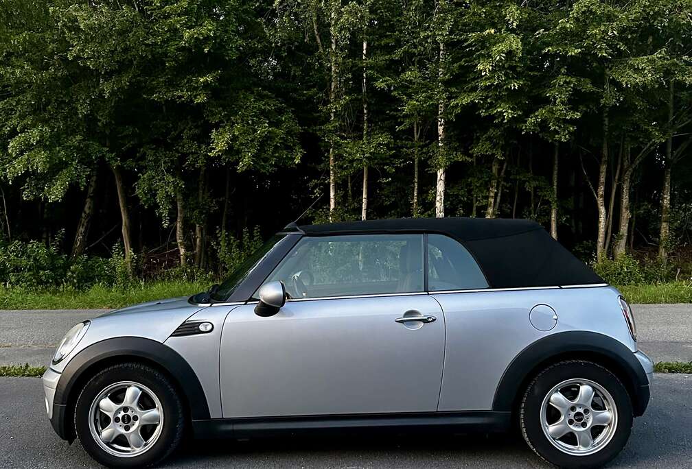 MINI Cabriolet