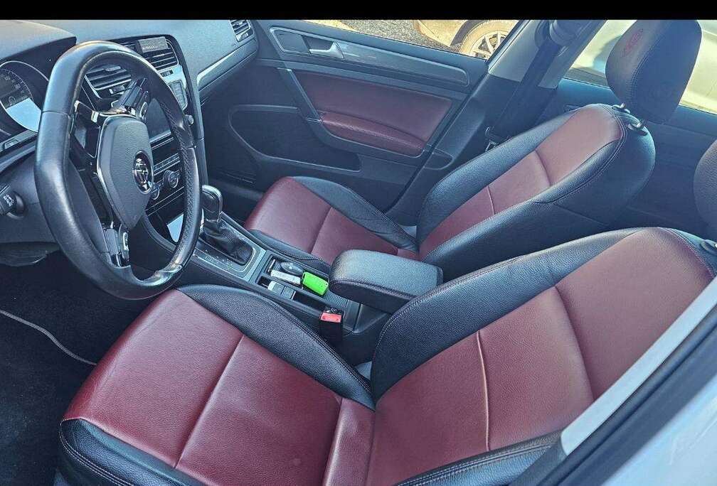 Volkswagen Golf 1.6 CR TDi BMT Comfortline DSG