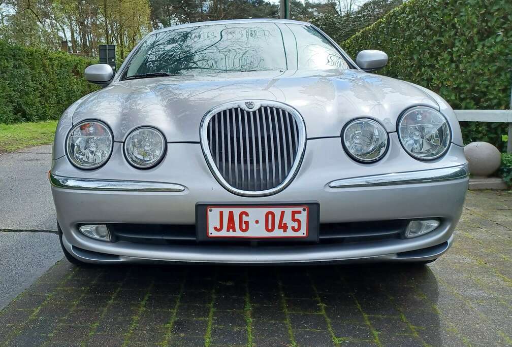Jaguar S-Type 2.5 V6
