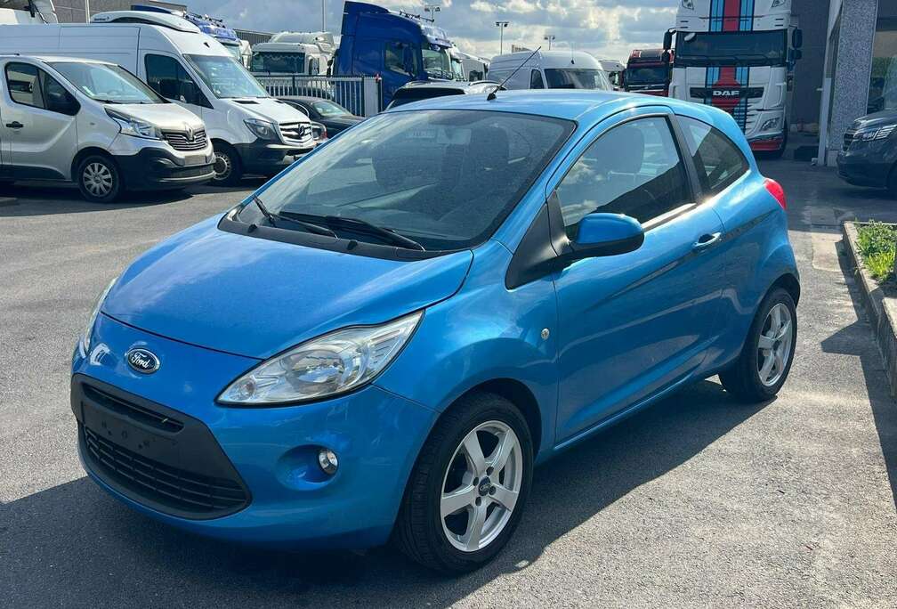 Ford 12BE Trend - STARTERSWAGEN - AIRCO, CV, ER, ALU