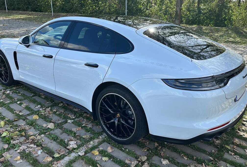 Porsche Panamera 4 2.9 V6 Turbo Platinium Edition PDK