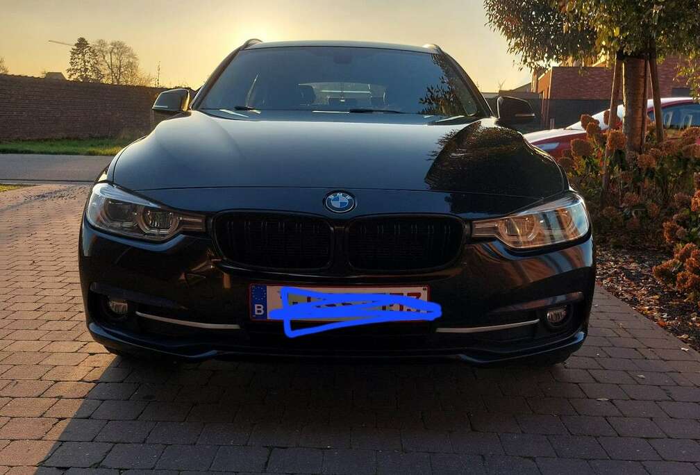 BMW 318d Touring Sport Line