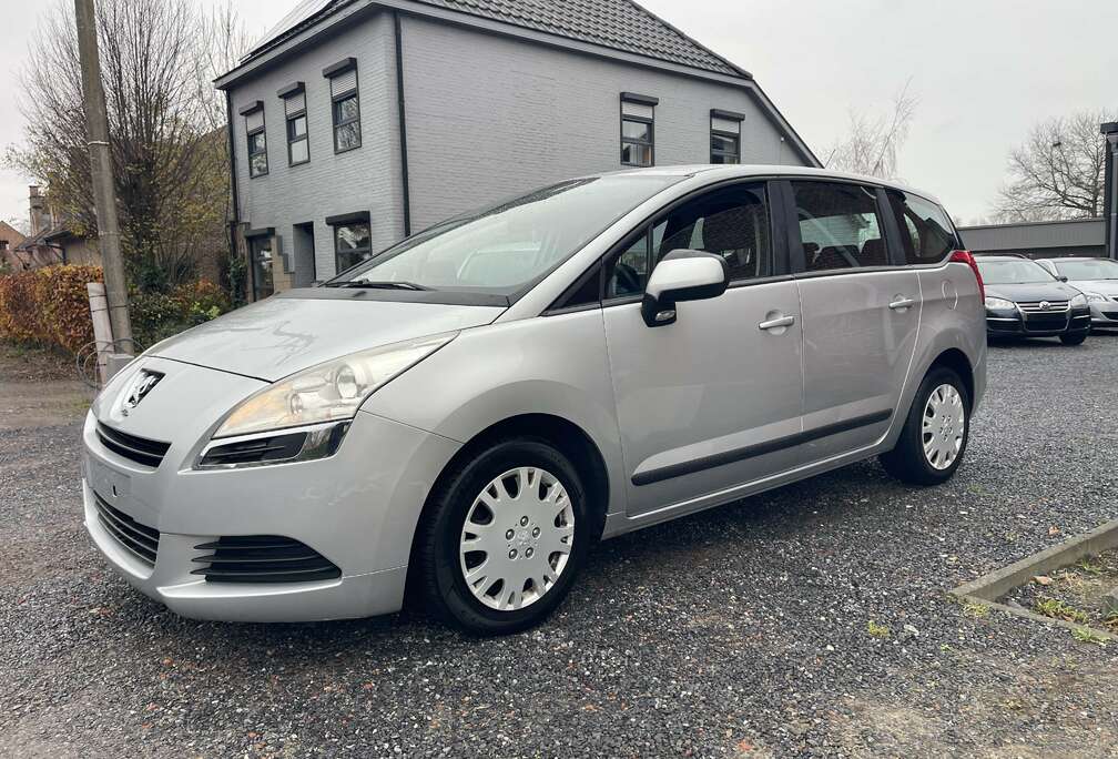 Peugeot HDI 110,Airco,Gps, 7 PLaatsen,Cruise control,...