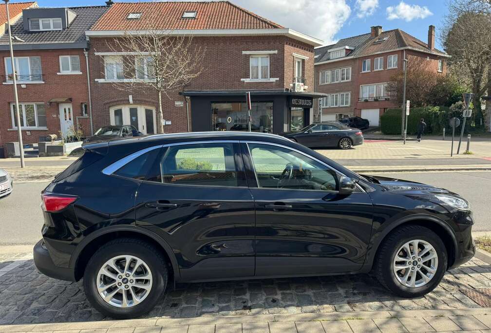 Ford Kuga 1.5 EcoBoost FWD TitaniumGpsCarplay